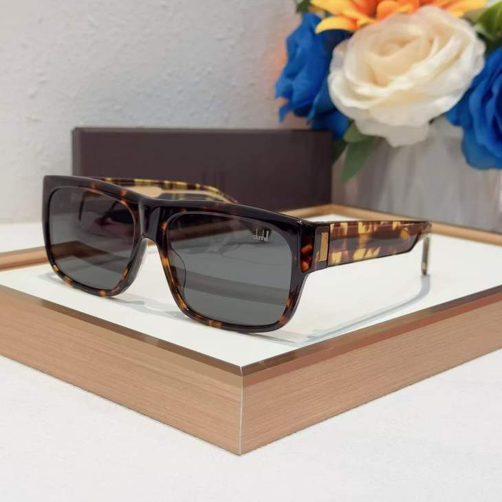 Picture of Dunhill Sunglasses _SKUfw77619476fw